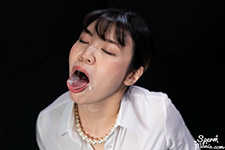 Miku Aida & An Hayase swallows tons of thick white cumshots